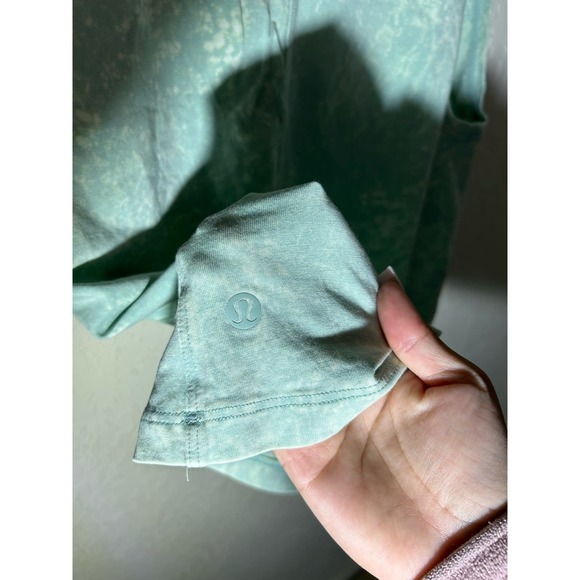 Lululemon All Yours Tank TopCloudy Wash Arctic‎ Green Size 8 - Picture 4 of 5